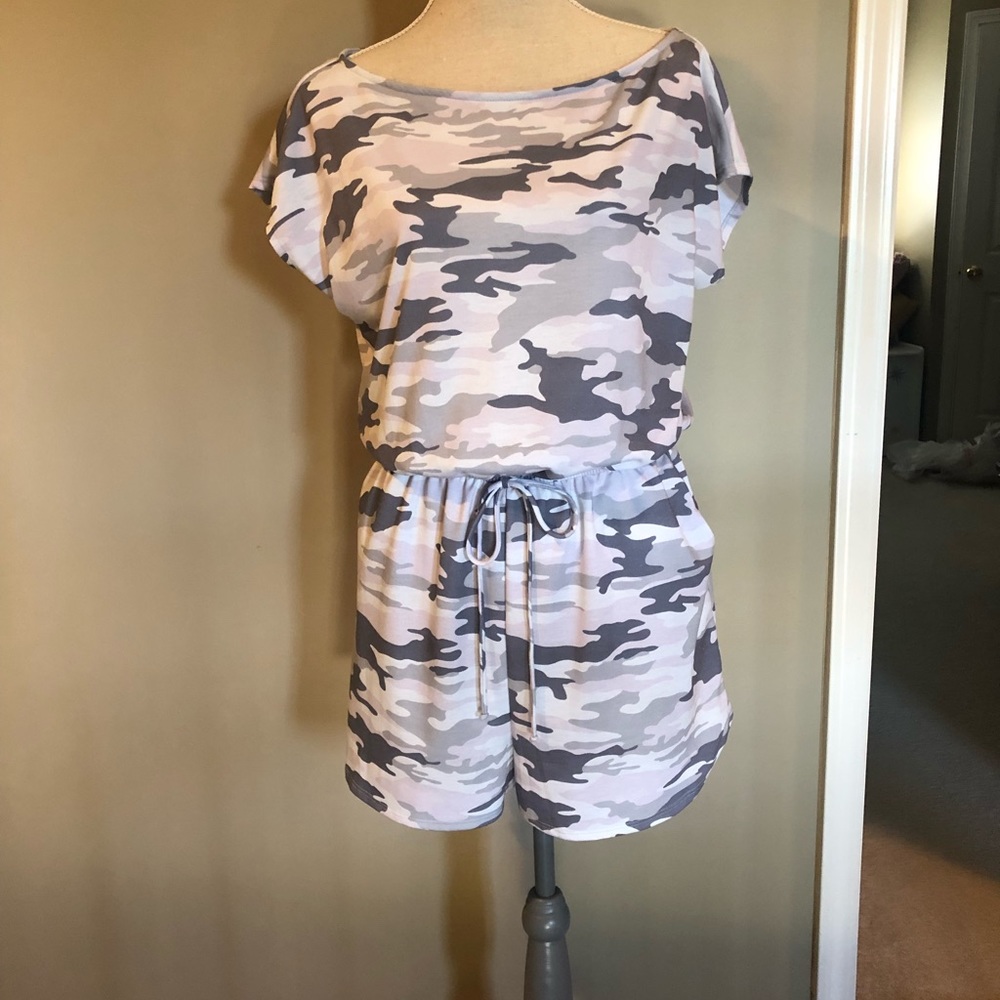💥💥 Romper with pockets